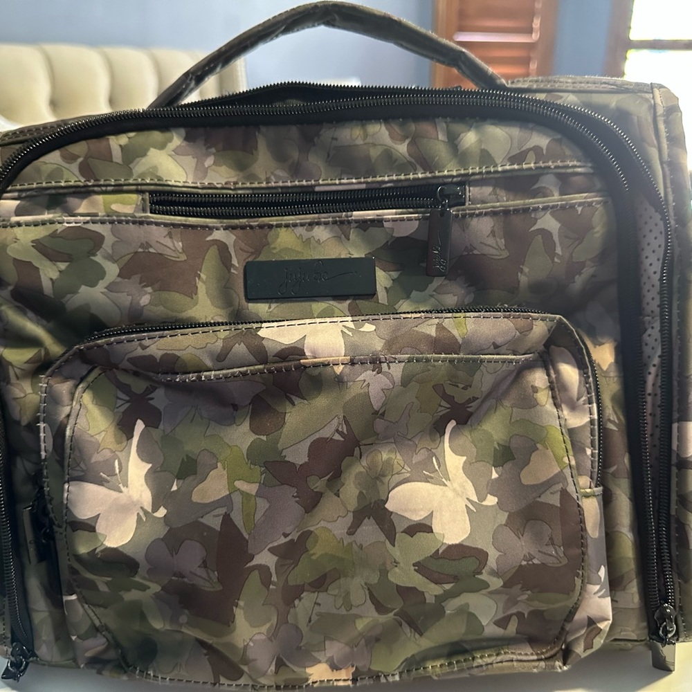 Camouflage jujube Diaper Bag